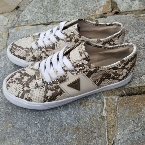Guess Snake Animal Print Sneaker Size 7 - Picture 3 of 11